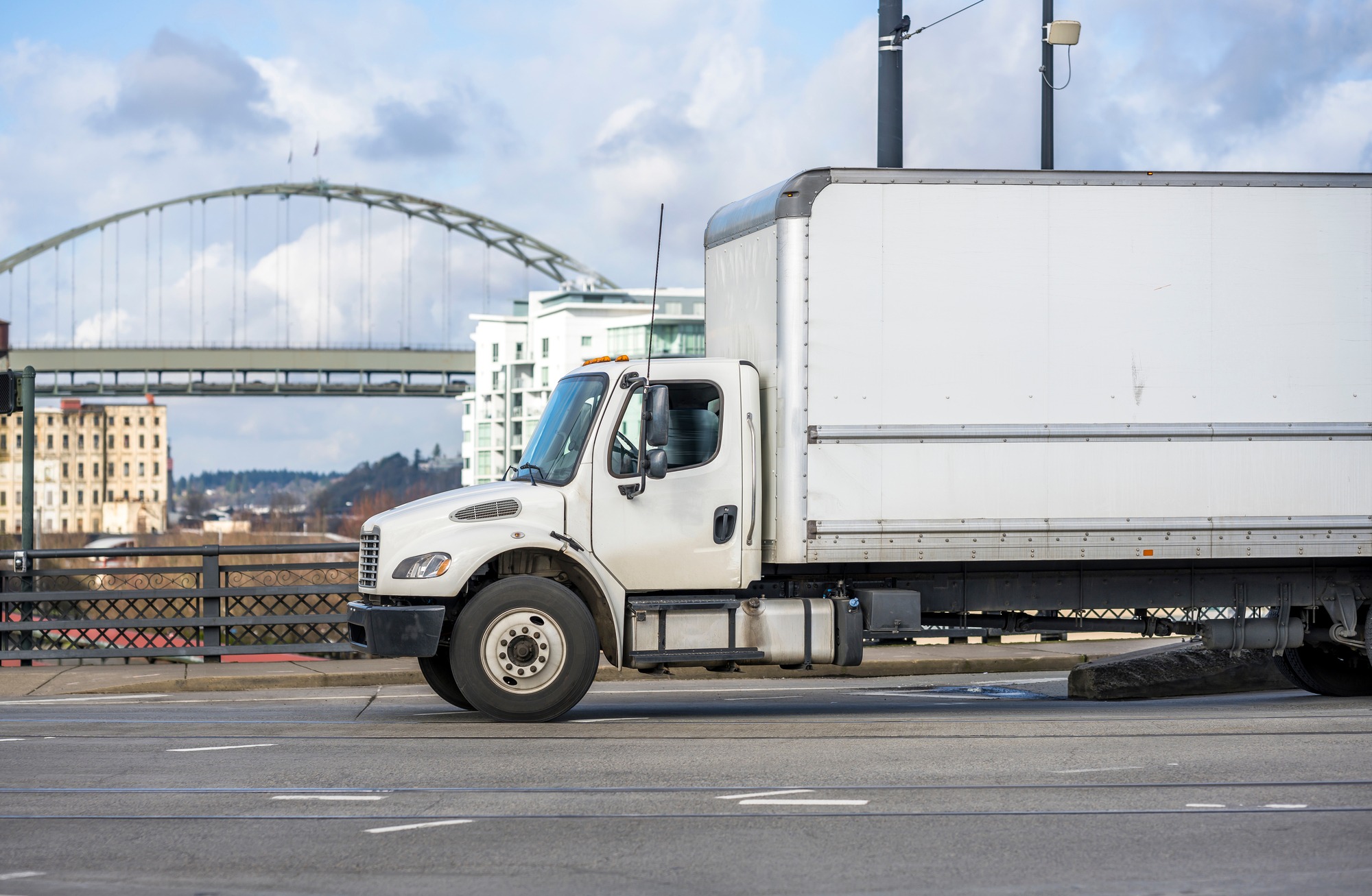 Logistics in dry van box trailer